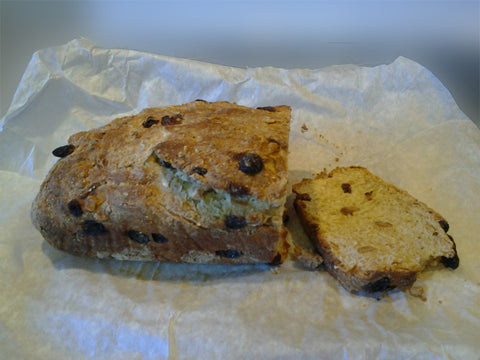 Barm brack bread