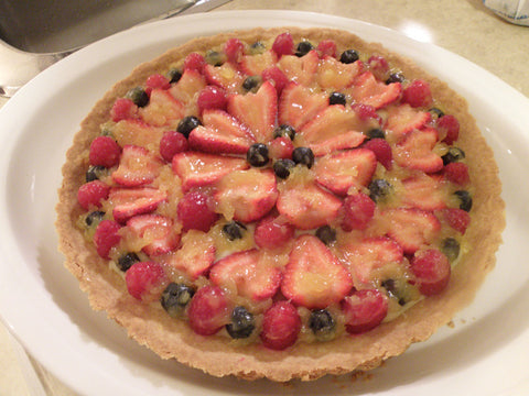 Vanilla cream fruit tart