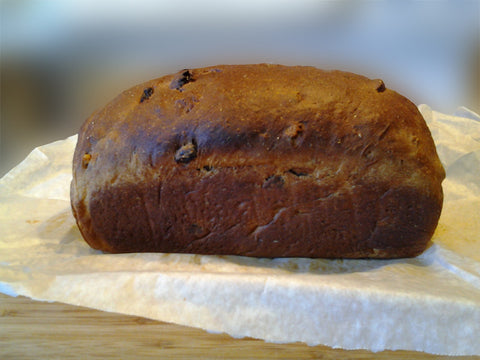 Oatmeal raisin bread